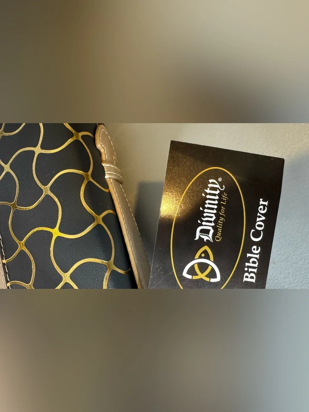 Faith Love & Amazing Grace Black & Gold Bible Cover zippered book holder church